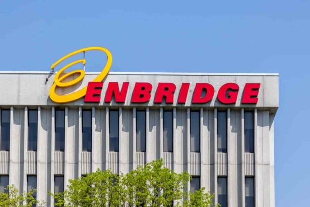 Dividend Stocks: Should You Invest in Enbridge?