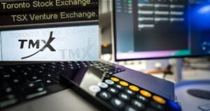 Toronto S&P/TSX came under pressure on Thursday, dropped 0.6% to 29,582.25 points