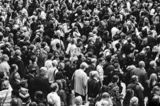 Canada’s population reached an estimated 41,651,653 on July 1, 2025, rising by only 0.1% increase