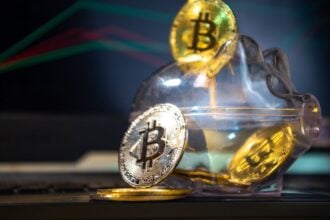 Bitcoin Drops Below $110K and ETFs Bleed $536M
