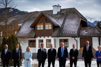 Great Lakes leaders unite to challenge Trump tariffs at Quebec summit