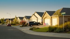 Canadian home sales rise again marking strongest September since 2021