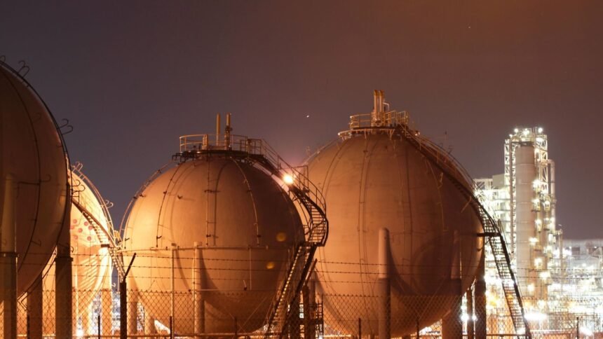 ARC Resources touts liquids rich gas and commits 100% FCF to investors despite project timing noise